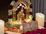  Shri Harikrishna Maharaj during Swamishri's morning puja