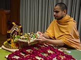  Thal offered to Thakorji