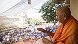  Swamishri blesses all