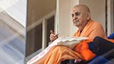  Swamishri blesses all
