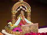  Shri Harikrishna Maharaj in Swamishri's morning puja