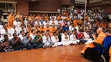  Devotees doing darshan of Swamishri