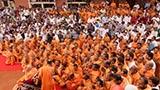  Sadhus and devotees doing darshan of Swamishri