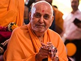  Swamishri in a divine, jovial mood