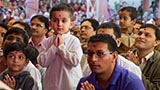  Devotees doing darshan of Swamishri