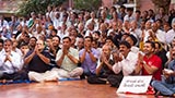  Devotees doing darshan of Swamishri