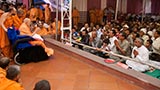  Devotees from Memka and Dedadra doing darshan of Swamishri