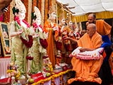  Swamishri performs pujan of murtis for Ugamedi Mandir