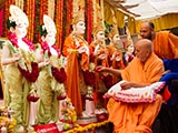  Swamishri performs pujan of murtis for Ugamedi Mandir