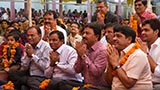  Devotees doing darshan of Swamishri