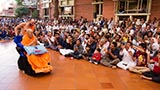  Devotees doing darshan of Swamishri