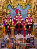  Bhagwan Swaminarayan, Aksharbrahman Gunatitanand Swami and Shri Gopalanand Swami