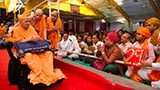  Devotees doing darshan of Swamishri