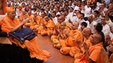  Sadhus and devotees doing darshan of Swamishri