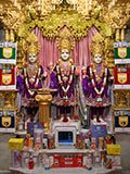  Bhagwan Swaminarayan, Aksharbrahman Gunatitanand Swami and Shri Gopalanand Swami