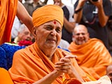 Swamishri in a divine, jovial mood