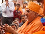 Swamishri in a divine, jovial mood