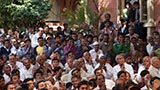  Devotees doing darshan of Swamishri