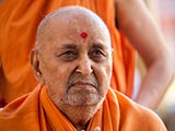  Swamishri engrossed in darshan