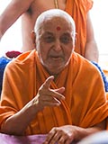  Swamishri in a divine, jovial mood