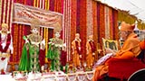  Swamishri performs pratishtha arti