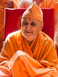  Swamishri in a divine, jovial mood