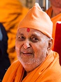  Swamishri in a divine, jovial mood