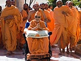  Swamishri in the mandir pradakshina