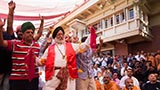 Devotees rejoice before Swamishri