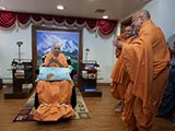  Pujya Ishwarcharan Swami plays kartals before Swamishri