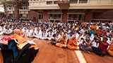  Devotees doing darshan of Swamishri