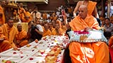  Swamishri sanctifies shilas for Dhule Mandir