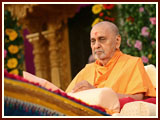 Pramukh Swami Maharaj's 89th Birthday Celebration<br>Bochasan<br>25 November 2009 - 