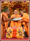 Pramukh Swami Maharaj's 89th Birthday Celebration<br>Bochasan<br>25 November 2009 - 