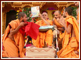 Pramukh Swami Maharaj's 89th Birthday Celebration<br>Bochasan<br>25 November 2009 - 