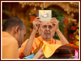 Pramukh Swami Maharaj's 89th Birthday Celebration<br>Bochasan<br>25 November 2009 - 