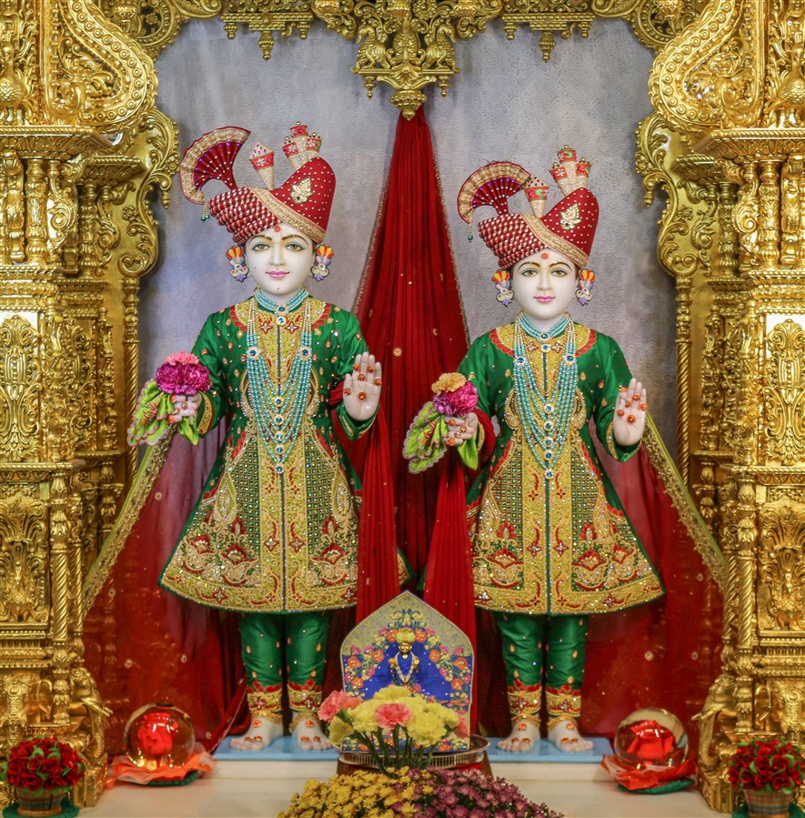 Shri Akshar Purushottam Maharaj