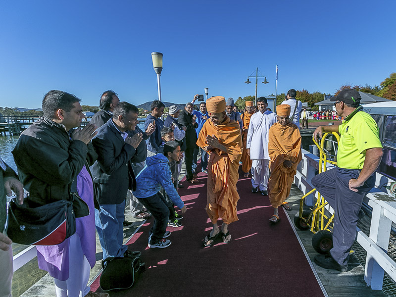 Sagar Yatra in the waters of Lake Rotorua