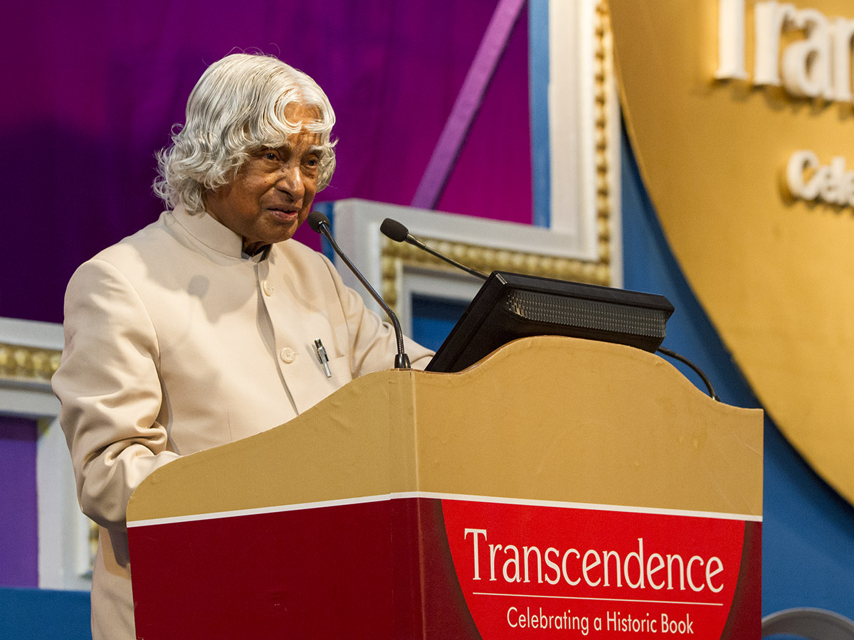Dr. Kalam addresses the assembly
