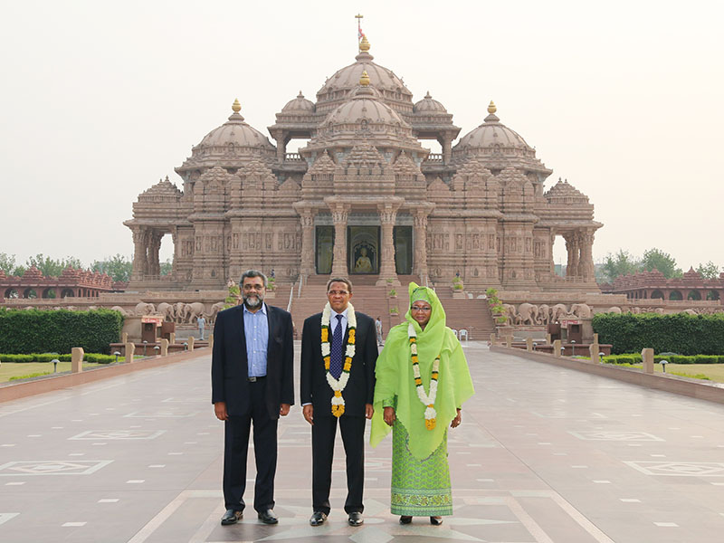 President Jakaya Mrisho Kikwete and First Lady Salma Kikwete of Tanzania at Akshardham