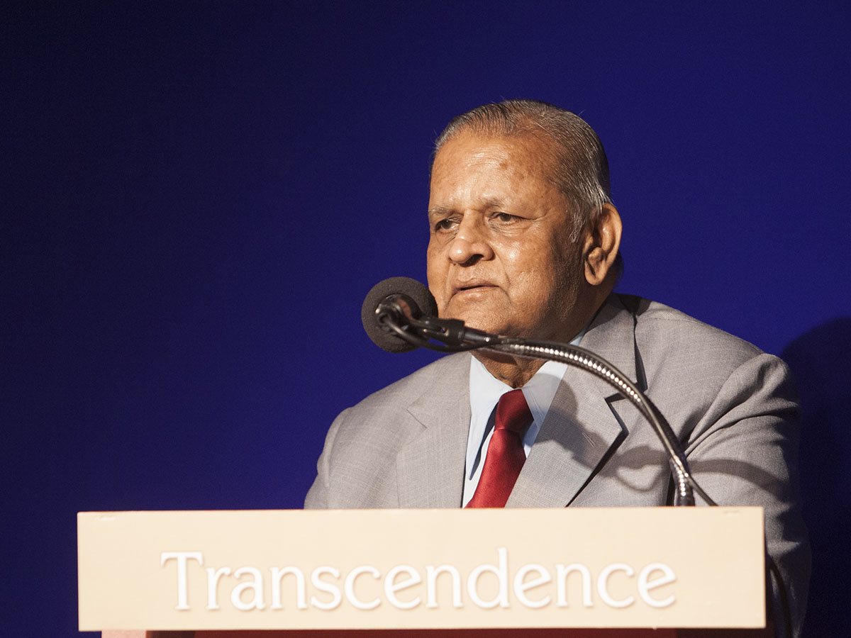 Dr. S.S. Badrinath addresses the guests