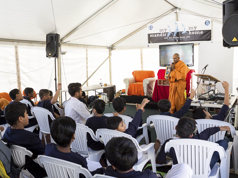 A presentation during the shibir