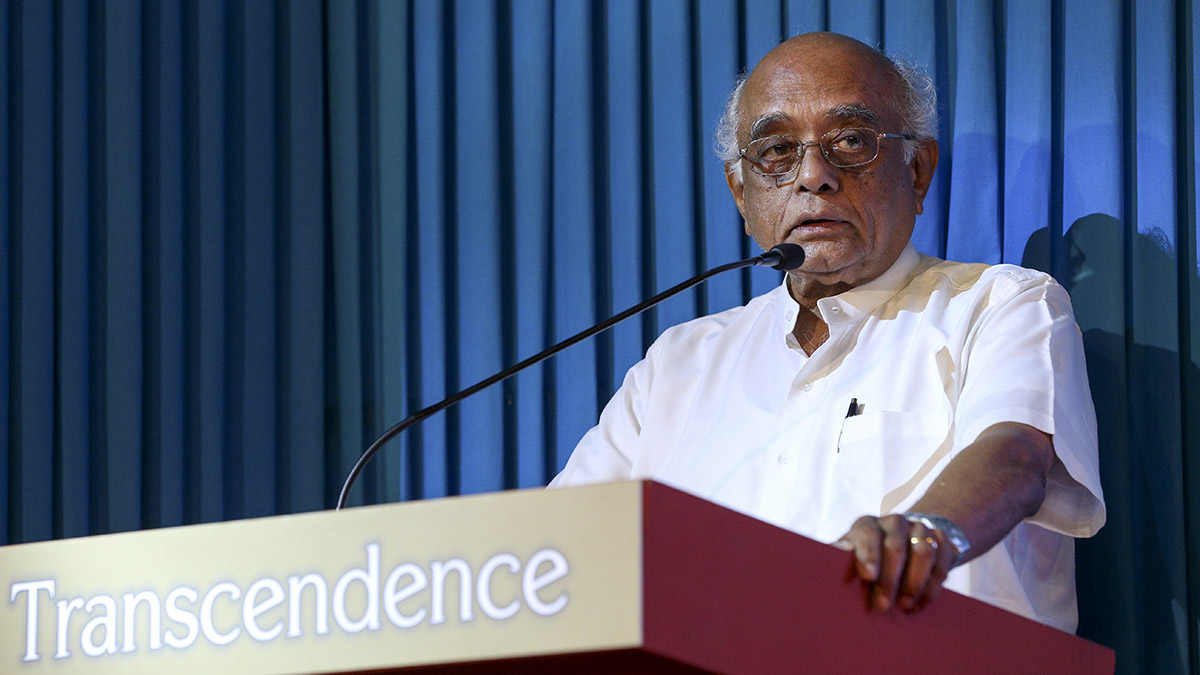 Dr. Rajagopala Chidambaram addresses the guests