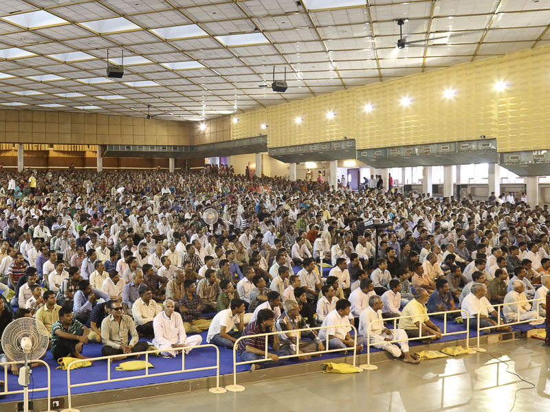 Dr APJ Abdul Kalam Honored in BAPS Assembly, Rajkot
