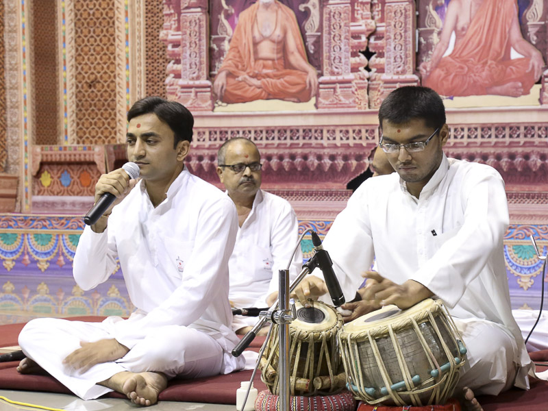 Dr APJ Abdul Kalam Honored in BAPS Assembly, Rajkot