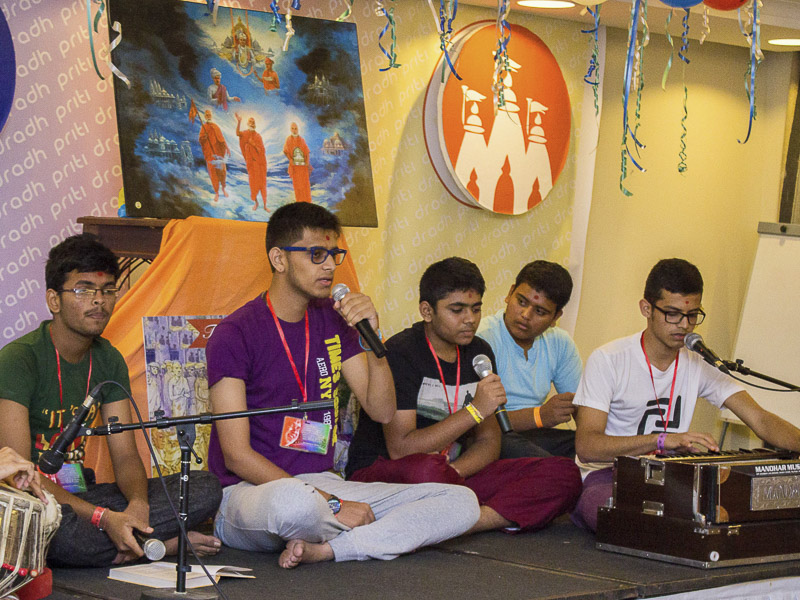 East Africa Kishore Winter Camp 2015, Dar-es-Salaam, Tanzania - Kirtan Bhakti