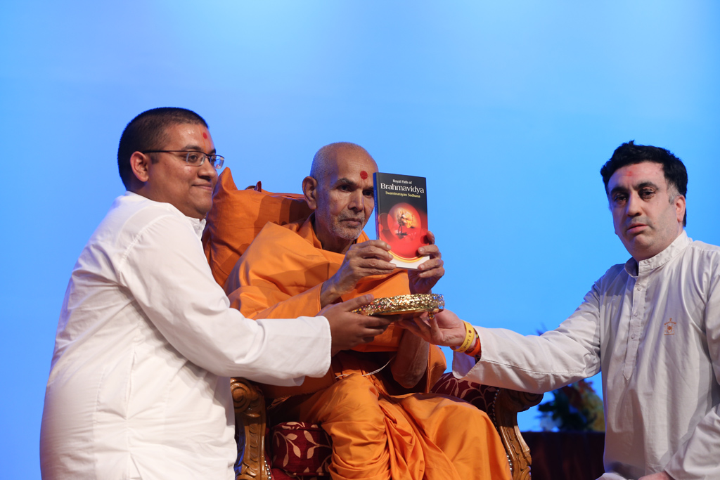 Launch of new English publication, 'Royal Path of Brahmavidya: Swaminarayan Sadhana', translated by BAPS UK volunteers