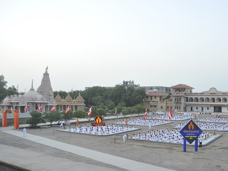 Samuh puja by yuvaks in the morning
