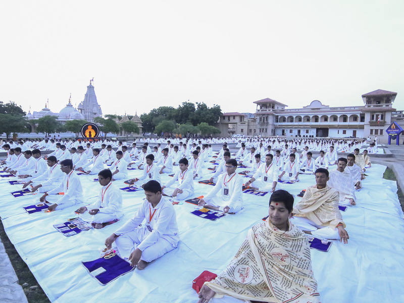 Samuh puja by yuvaks in the morning