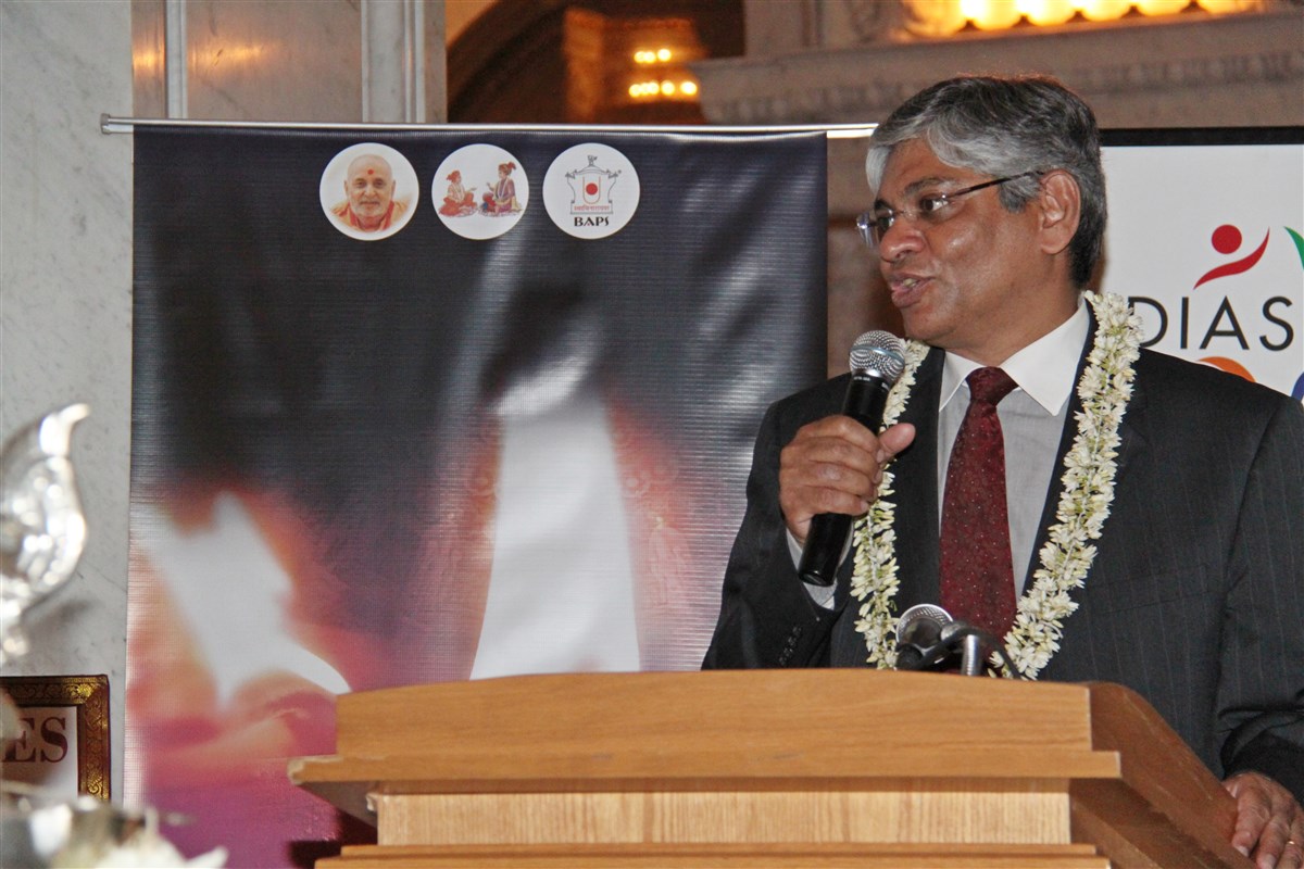 Indian Ambassador to the United States, Arun Kumar Singh addresses the gathered guests